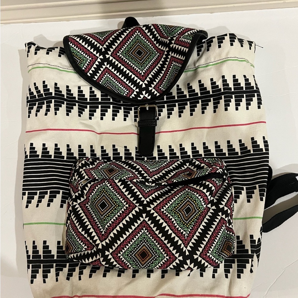 Candie’s Antique Patterned Backpack